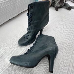 Ash Forest Green Lace-Up Heeled Boots